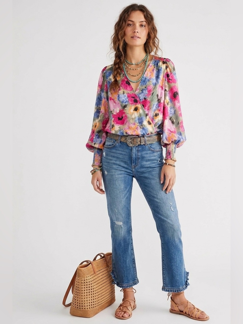 entro $46 Floral watercolor Faux-Wrap top w/ Smocked Cuffs & lace detail S TTS